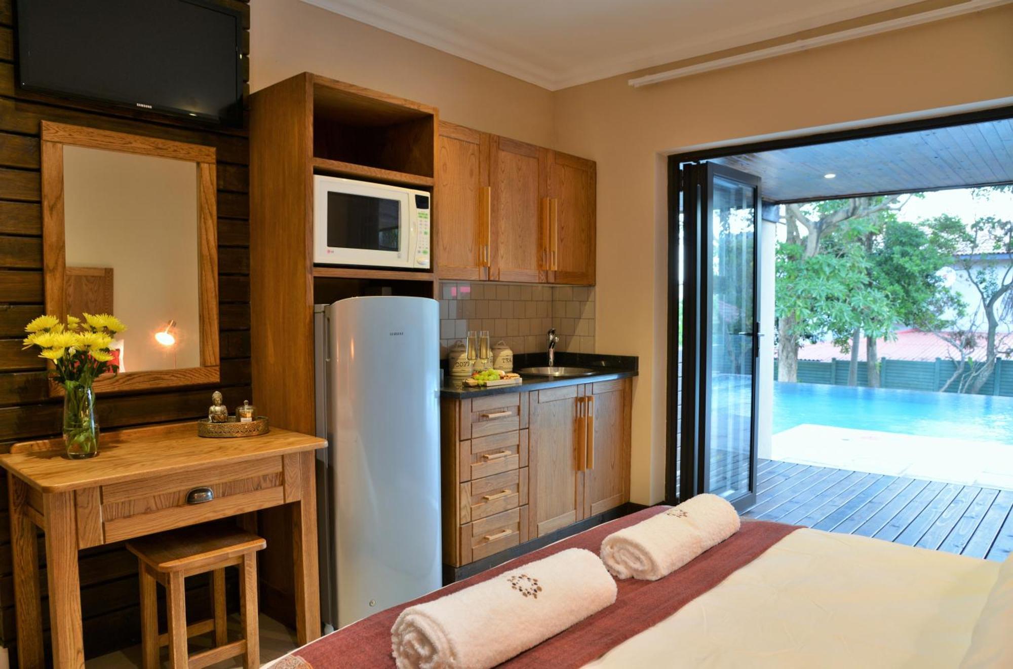 La Perle Hotel Ballito Bagian luar foto
