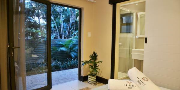 La Perle Hotel Ballito Bagian luar foto