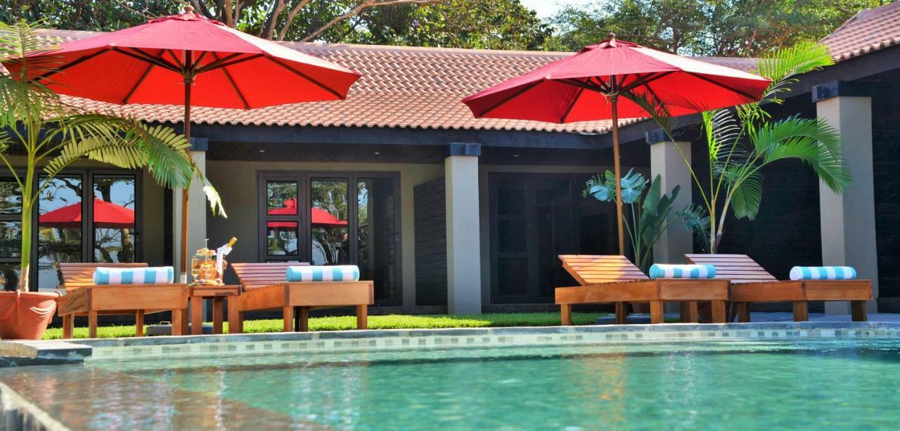 La Perle Hotel Ballito Bagian luar foto