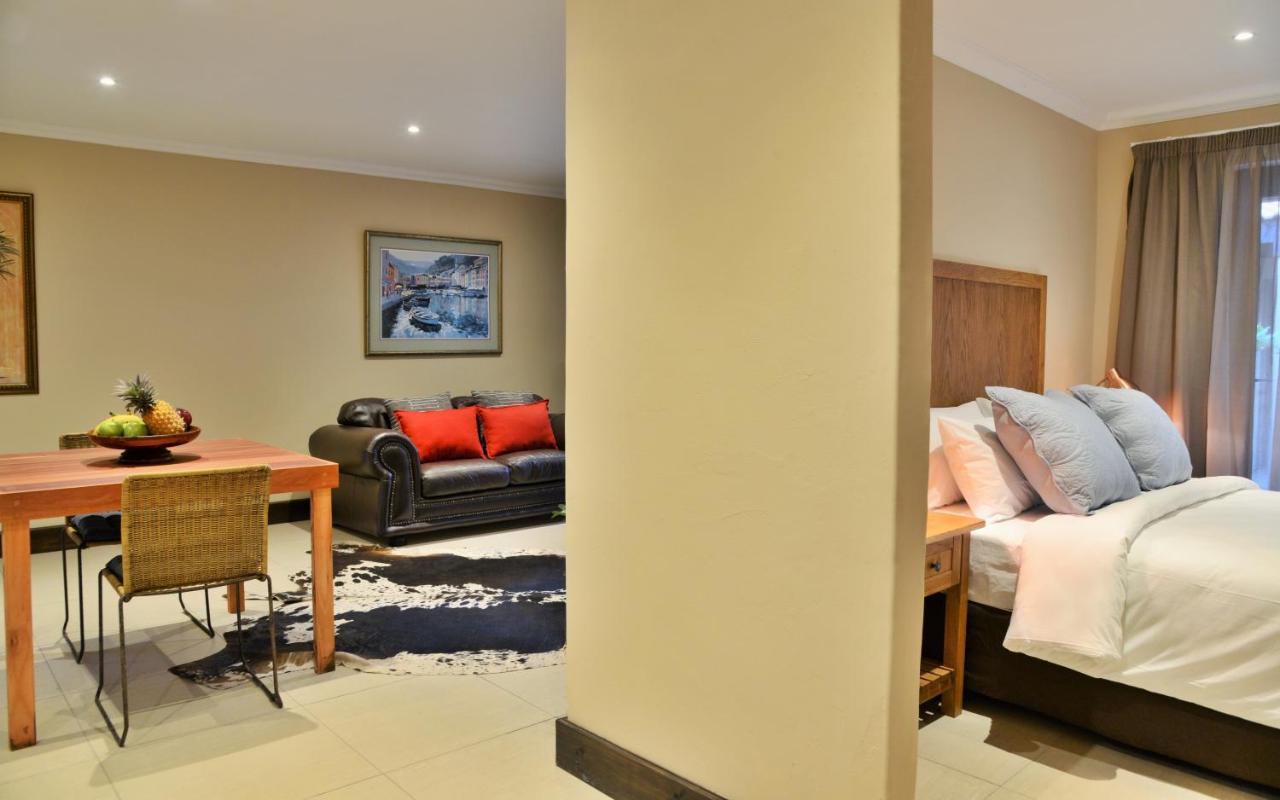 La Perle Hotel Ballito Bagian luar foto